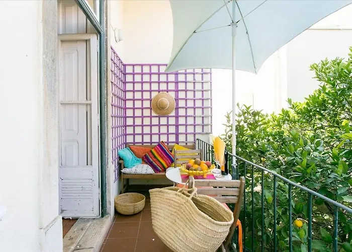 Principe Real Orange Tree W/ View 3 Bedrooms Flat! Apartamento Lisboa