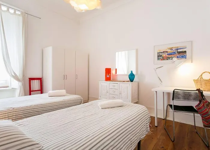 Apartment Principe Real Orange Tree W/ View 3 Bedrooms Flat!