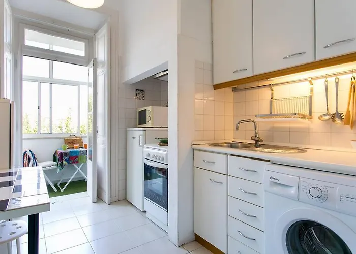Principe Real Orange Tree W/ View 3 Bedrooms Flat! Apartment