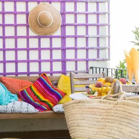 Principe Real Orange Tree W/ View 3 Bedrooms Flat! *